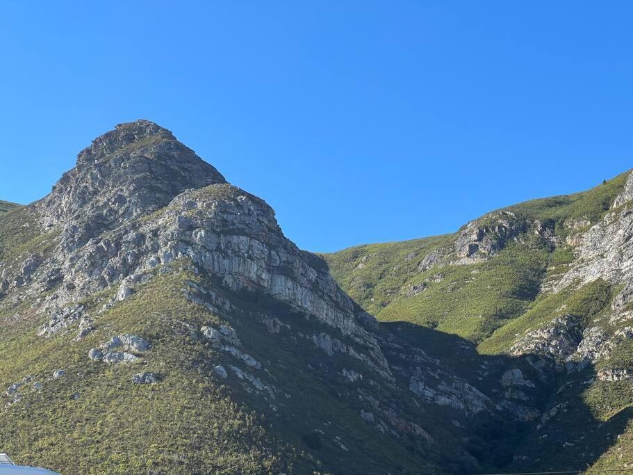 201 Hermanus
